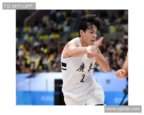 决战时刻手硬！杨舒予18中9得到22分1篮板3助攻